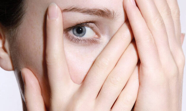 Tik v oku: Nejčastější důvody, proč vás trápí