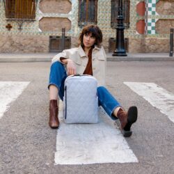 Batoh Reisenthel Classic Backpack M Rhombus light grey - Image 2