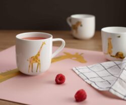 Porcelánový hrnek s uchem s motivem žirafy 250 ml KIDS ASA Selection - bílý - Image 2