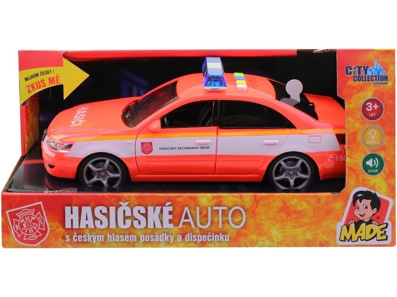 Hasičské osobní auto s českým hlasem vtáhne děti přímo do centra dění. S touto kvalitní hračkou se malí hasiči mohou snadno ponořit do světa hasičské služby a zažít dobrodružství přímo u sebe doma. Realistické zvuky dodávají hře na autentičnosti. Záchranná akce může začít!