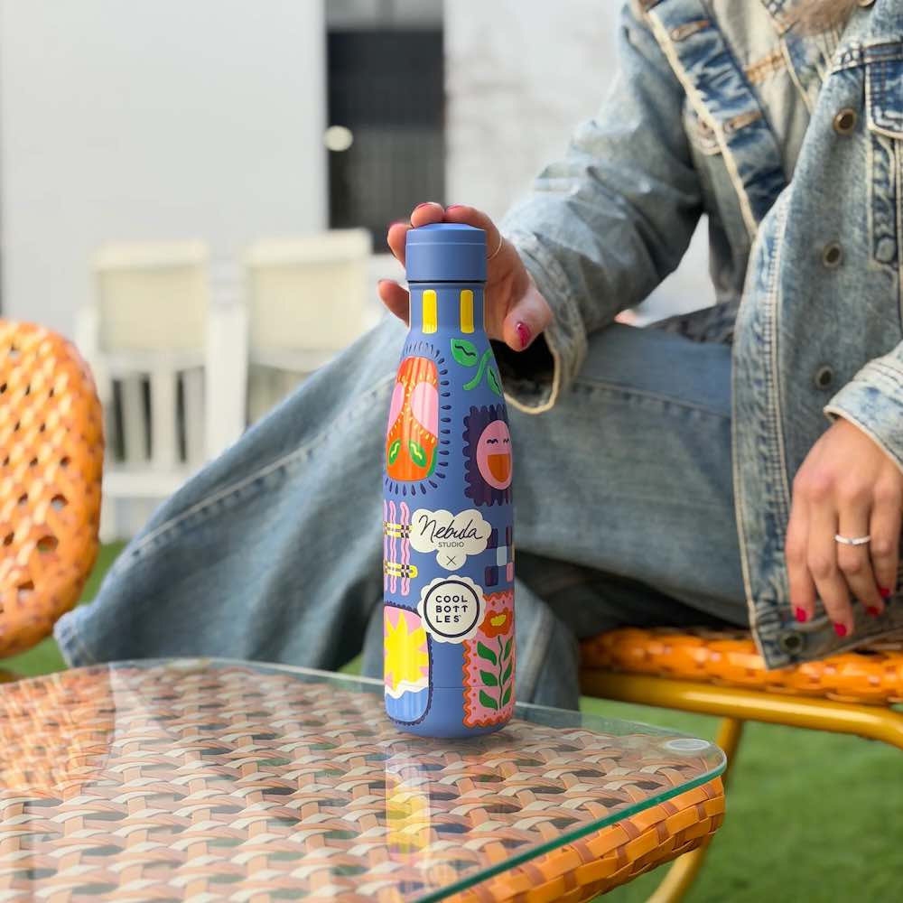 a to díky unikátní třívrstvé technologii Triple Cool™ Technology. Nerezová termoláhev Cool Bottles je vyrobená z kvalitní potravinářské oceli s označením 18/8